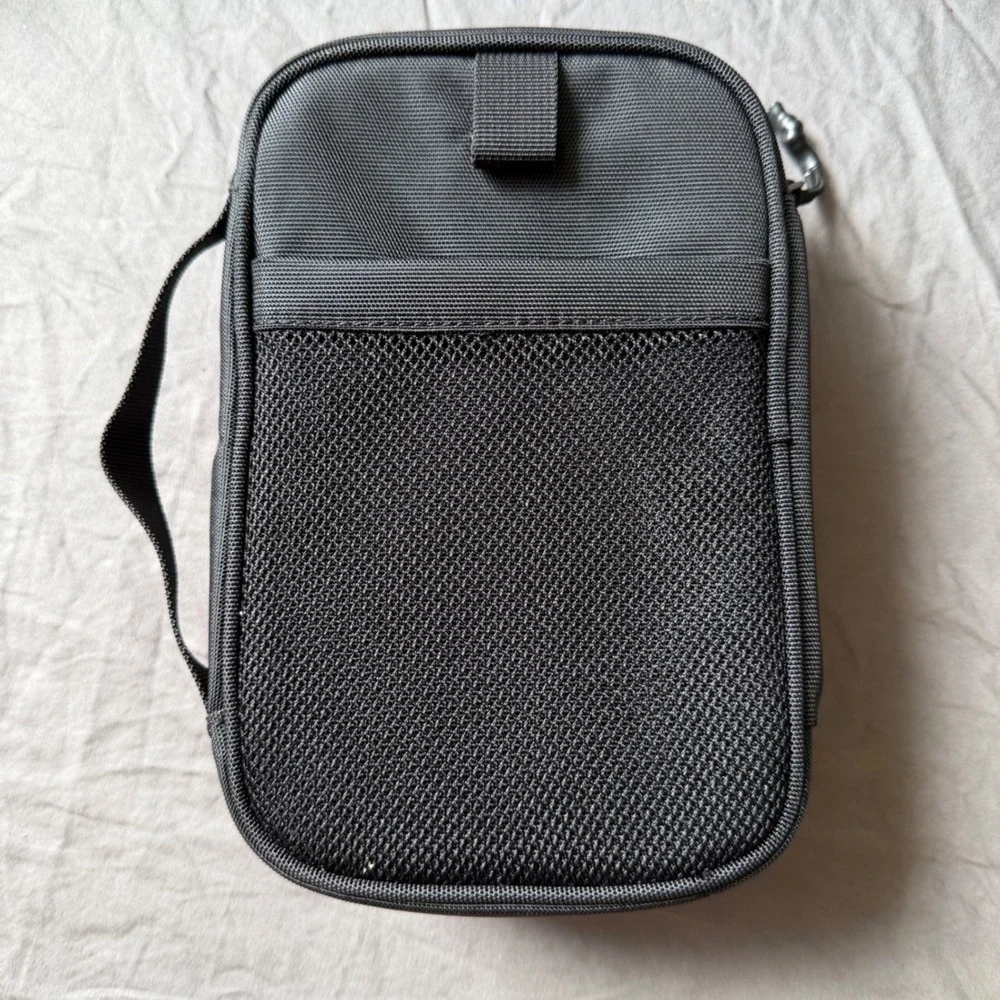 Thule Subterra PowerShuttle Electronics Organizer Travel Case NWT Black